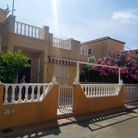 2 Bedrooms House With Shared Pool And Furnished Terrace At 2 Km Away From The